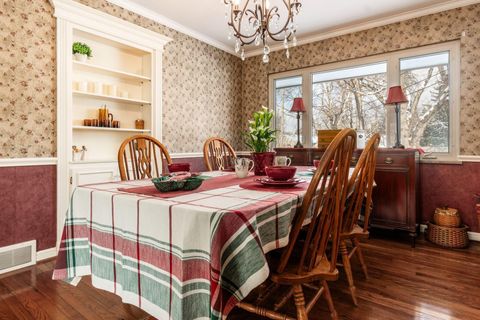 Tiny photo for 3959 Woodbridge Road, Columbus, OH 43220 (MLS # 225044842)