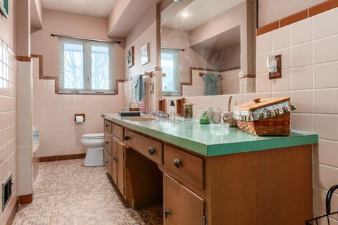 Tiny photo for 3959 Woodbridge Road, Columbus, OH 43220 (MLS # 225044842)