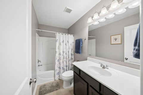 Tiny photo for 239 Cambridge Road, Delaware, OH 43015 (MLS # 226039355)