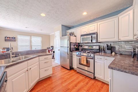 Tiny photo for 3430 Fishinger Mill Drive, Hilliard, OH 43026 (MLS # 226014457)