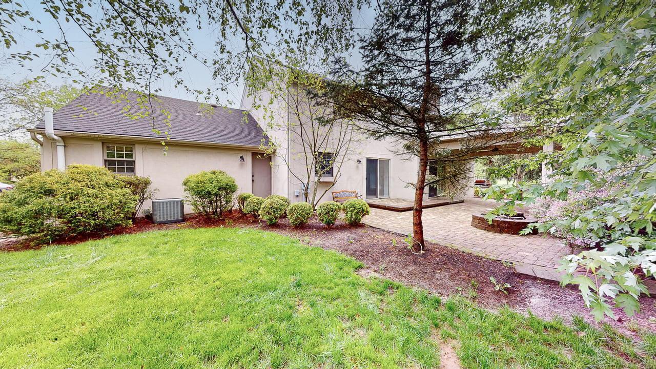 5081 Broxburn Court, Dublin, Ohio image 4