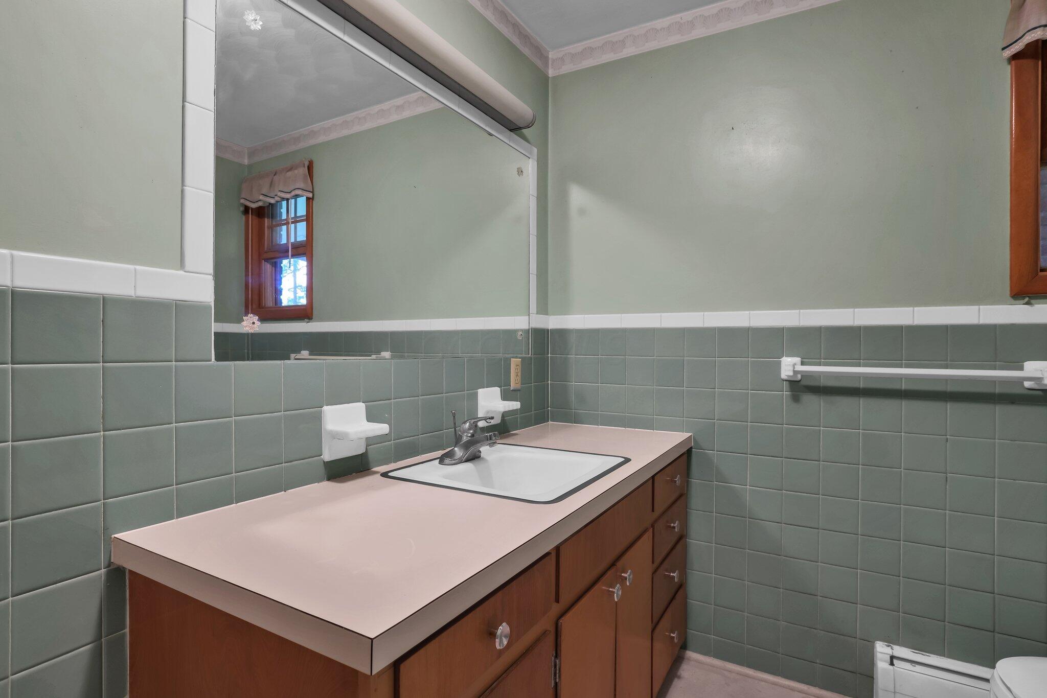 3170 Beverly Lane, Ontario, Ohio image 22