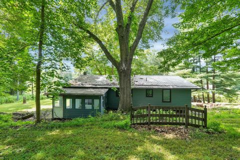 Tiny photo for 2939 Sharon Valley Road NE, Granville, OH 43023 (MLS # 226000676)