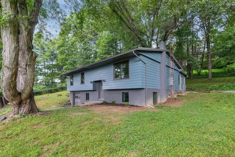 Tiny photo for 2939 Sharon Valley Road NE, Granville, OH 43023 (MLS # 226000676)