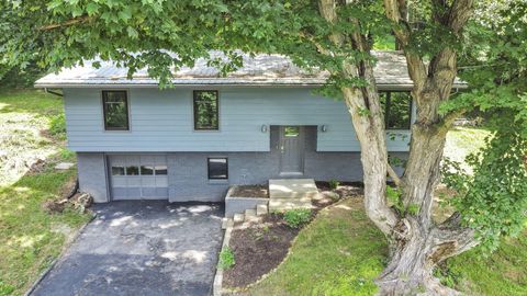 Tiny photo for 2939 Sharon Valley Road NE, Granville, OH 43023 (MLS # 226000676)