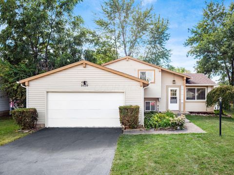Photo of 5639 Nike Drive, Hilliard, OH 43026 (MLS # 225034857)