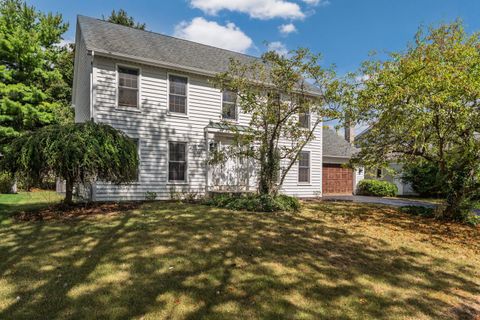 Photo of 5912 Tara Hill Drive, Dublin, OH 43017 (MLS # 225036470)