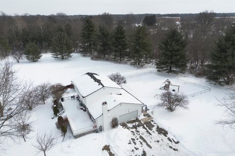 Tiny photo for 6828 Bevelhymer Road, New Albany, OH 43054 (MLS # 226004913)