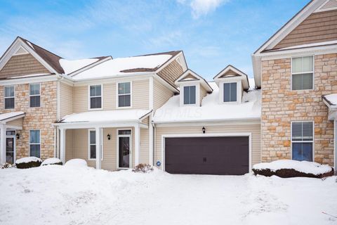 Photo of 4613 Community Way 39, Hilliard, OH 43026 (MLS # 226003324)