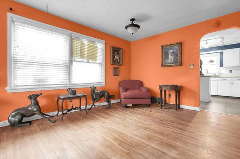 Tiny photo for 2753 Eastminster Road, Columbus, OH 43209 (MLS # 225045960)