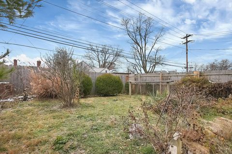 Tiny photo for 2753 Eastminster Road, Columbus, OH 43209 (MLS # 225045960)