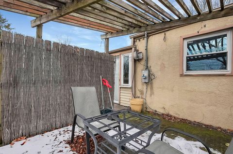 Tiny photo for 2753 Eastminster Road, Columbus, OH 43209 (MLS # 225045960)