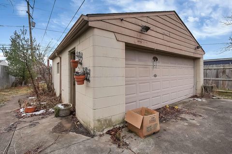 Tiny photo for 2753 Eastminster Road, Columbus, OH 43209 (MLS # 225045960)
