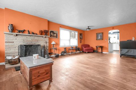 Tiny photo for 2753 Eastminster Road, Columbus, OH 43209 (MLS # 225045960)
