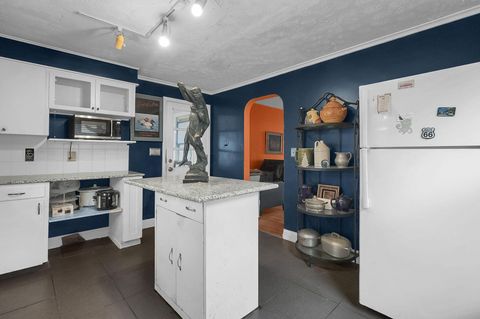 Tiny photo for 2753 Eastminster Road, Columbus, OH 43209 (MLS # 225045960)