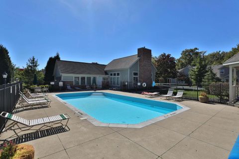 Tiny photo for 5378 Ruth Amy Avenue, Westerville, OH 43081 (MLS # 225039662)