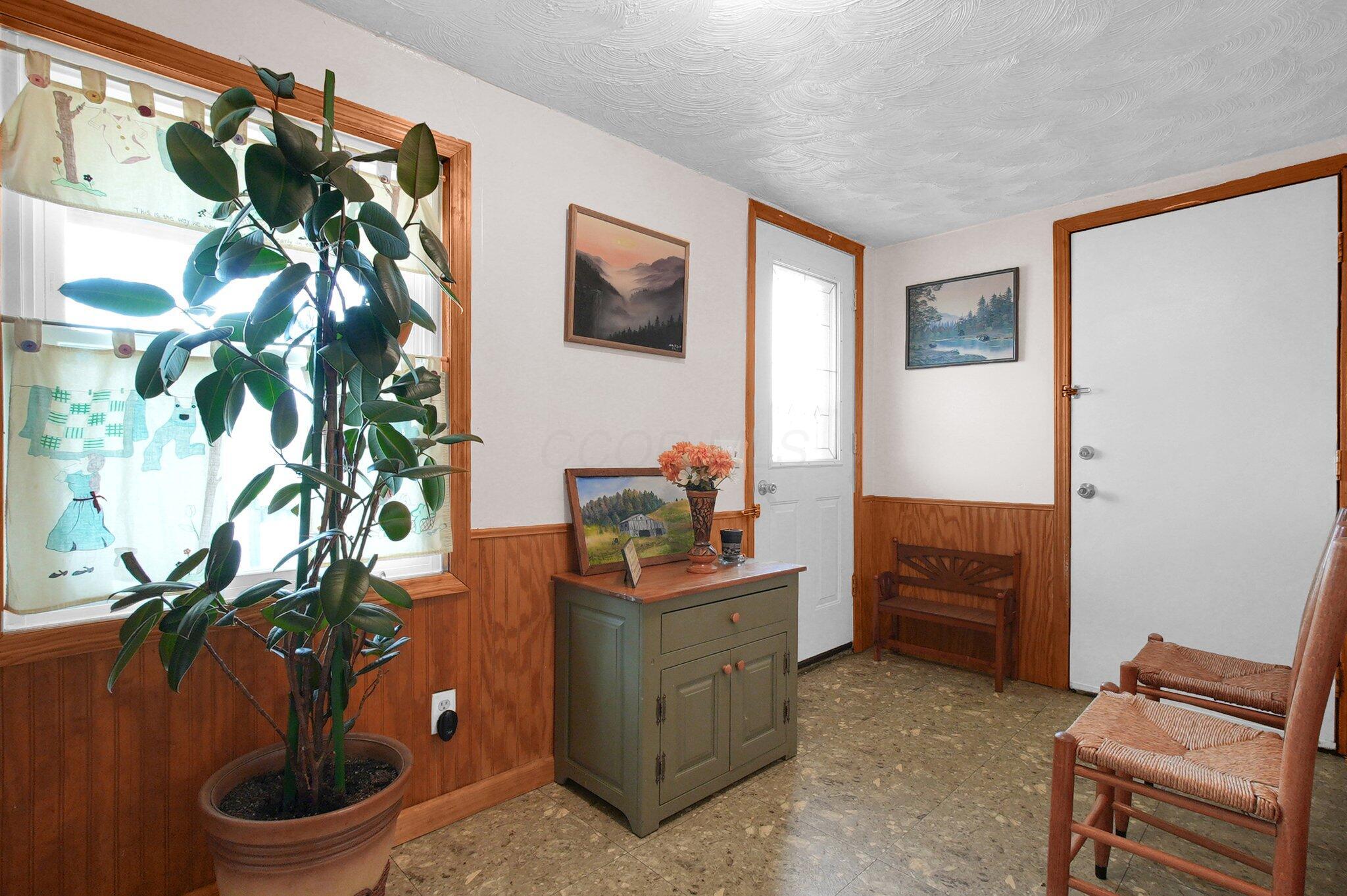 1439 Marsdale Avenue, Columbus, Ohio image 10