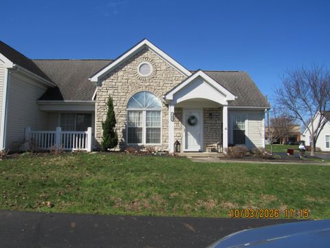 Photo of 1205 Dunhurst Street, Circleville, OH 43113 (MLS # 226007291)