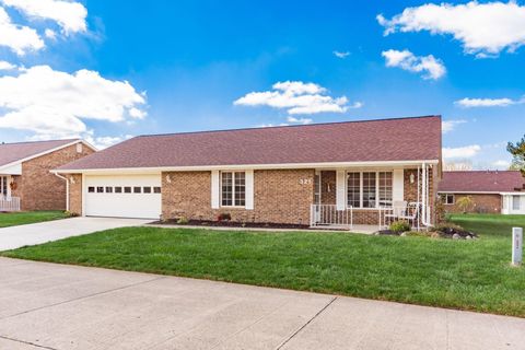 Photo of 321 Bishop Drive, London, OH 43140 (MLS # 225039133)