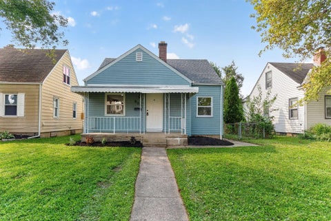 Photo of 805 Chestershire Road, Columbus, OH 43204 (MLS # 226035546)