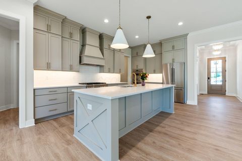 Tiny photo for 1480 Dogwood Loop, Powell, OH 43065 (MLS # 226000686)