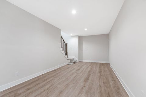 Tiny photo for 1480 Dogwood Loop, Powell, OH 43065 (MLS # 226000686)