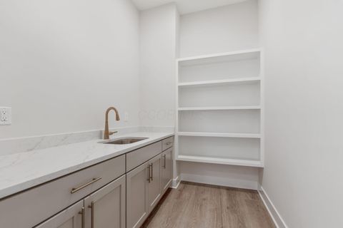 Tiny photo for 1480 Dogwood Loop, Powell, OH 43065 (MLS # 226000686)