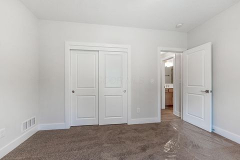 Tiny photo for 1480 Dogwood Loop, Powell, OH 43065 (MLS # 226000686)