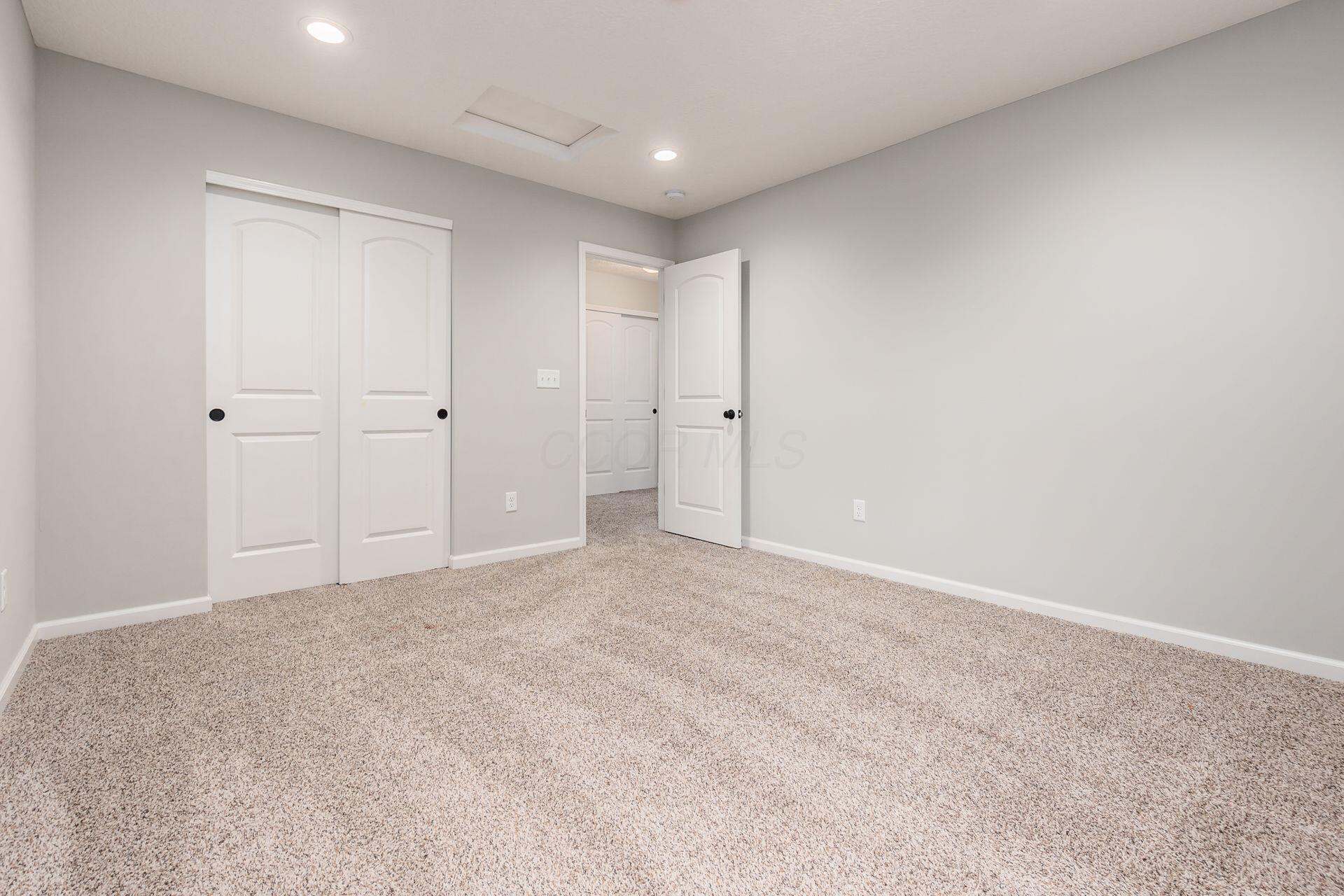 92 Sienna Glenn Drive, Lewis Center, Ohio image 39