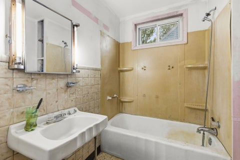 Tiny photo for 213 S Walnut Street, Baltimore, OH 43105 (MLS # 226036246)