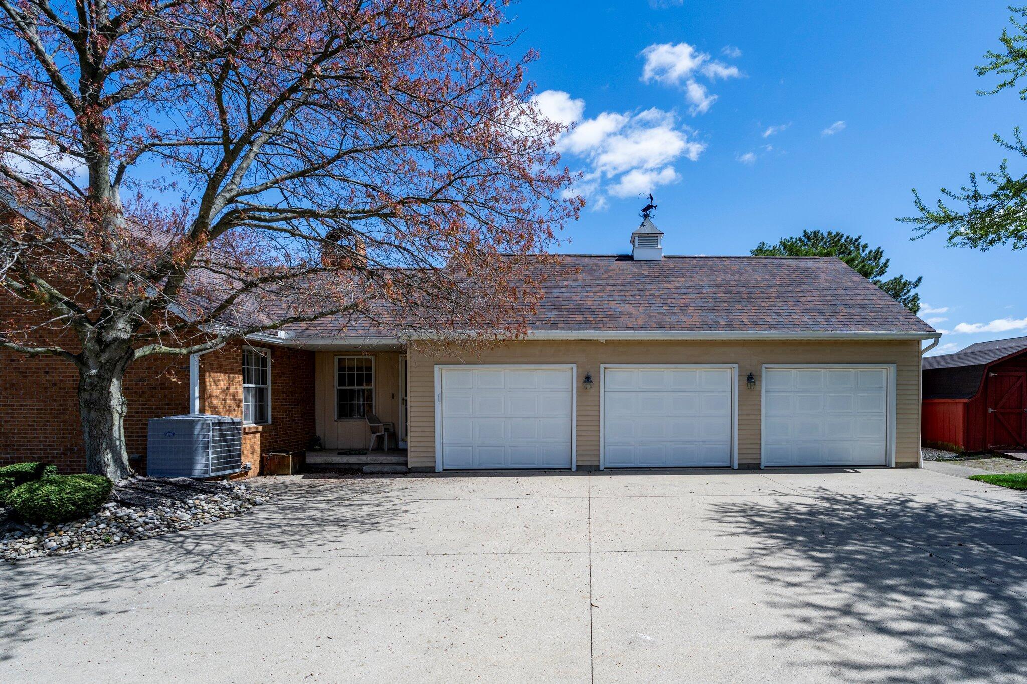 1111 Farmington Lane, Washington Court House, Ohio image 36