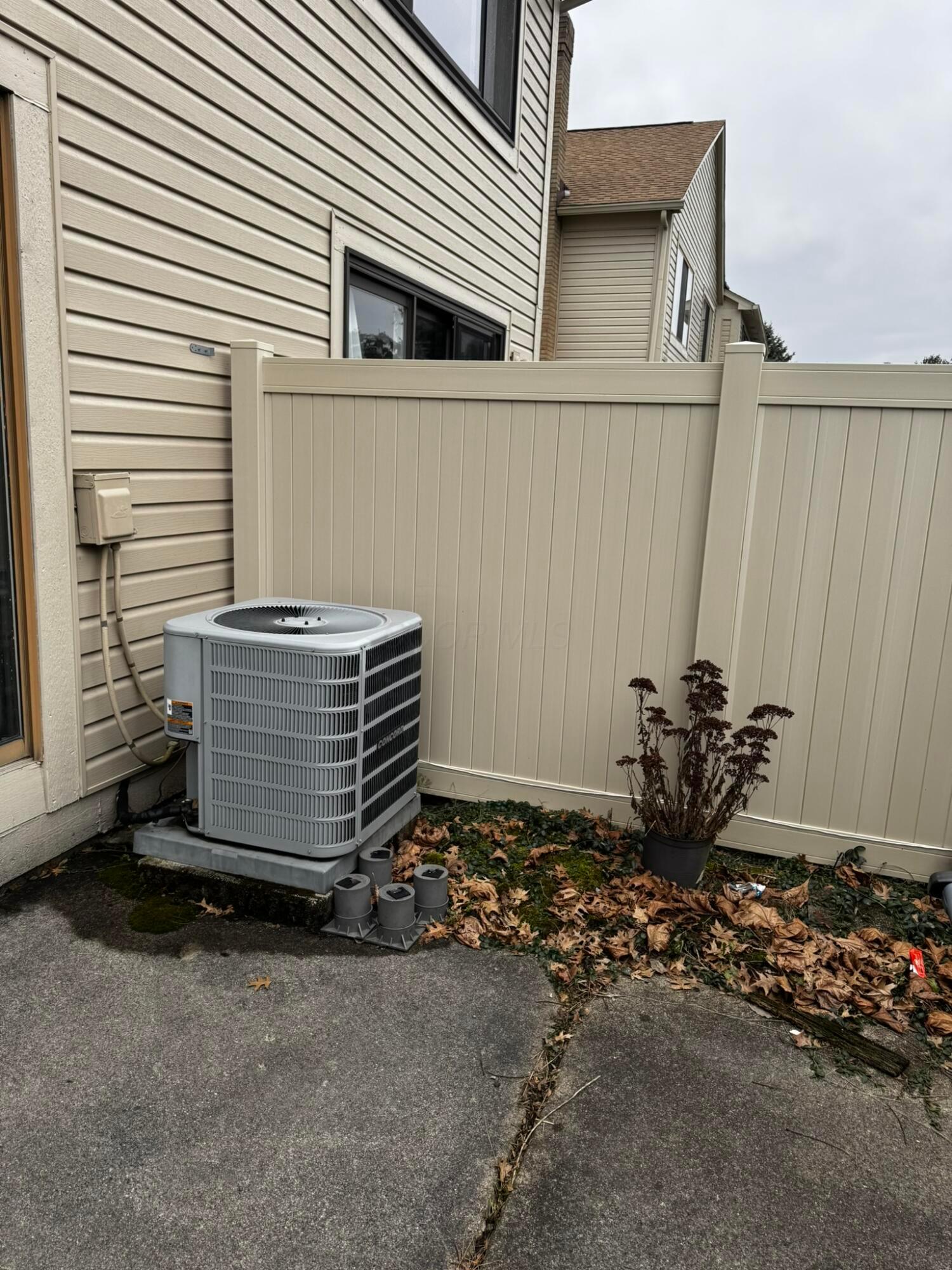 2632 Cedar Lake Drive, Dublin, Ohio image 7