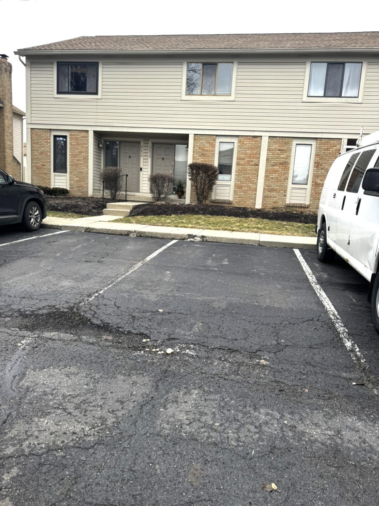 2632 Cedar Lake Drive, Dublin, Ohio image 2