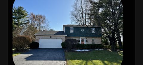 Photo of 12825 Fox Run Court NW, Pickerington, OH 43147 (MLS # 226001506)