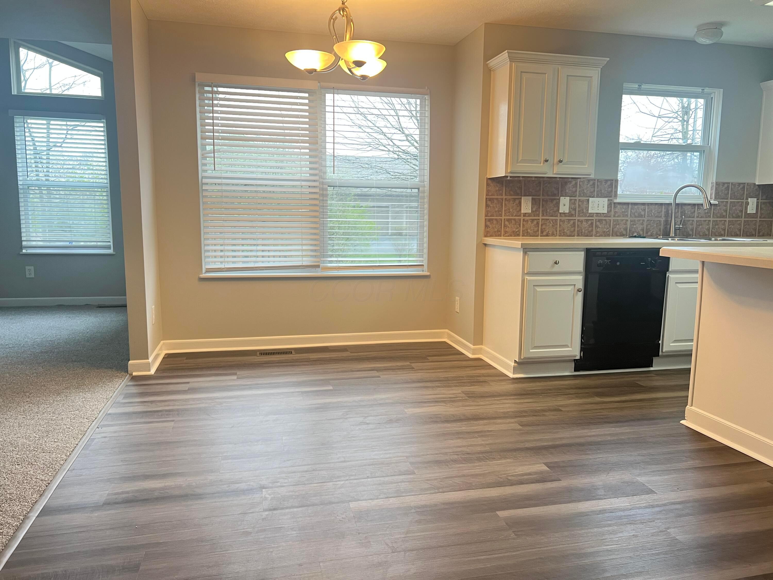 4238 Greensbury Drive, New Albany, Ohio image 7
