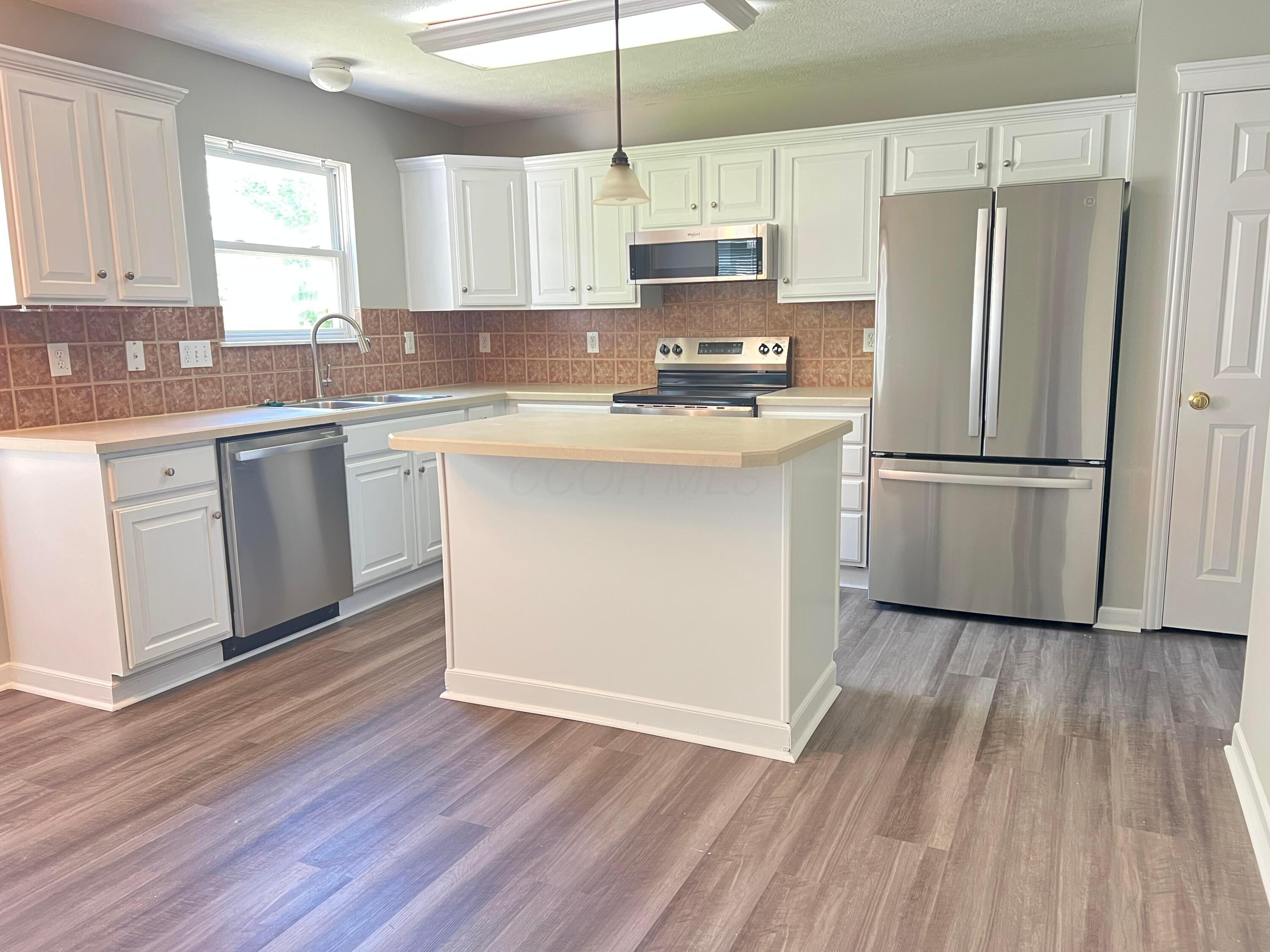 4238 Greensbury Drive, New Albany, Ohio image 4