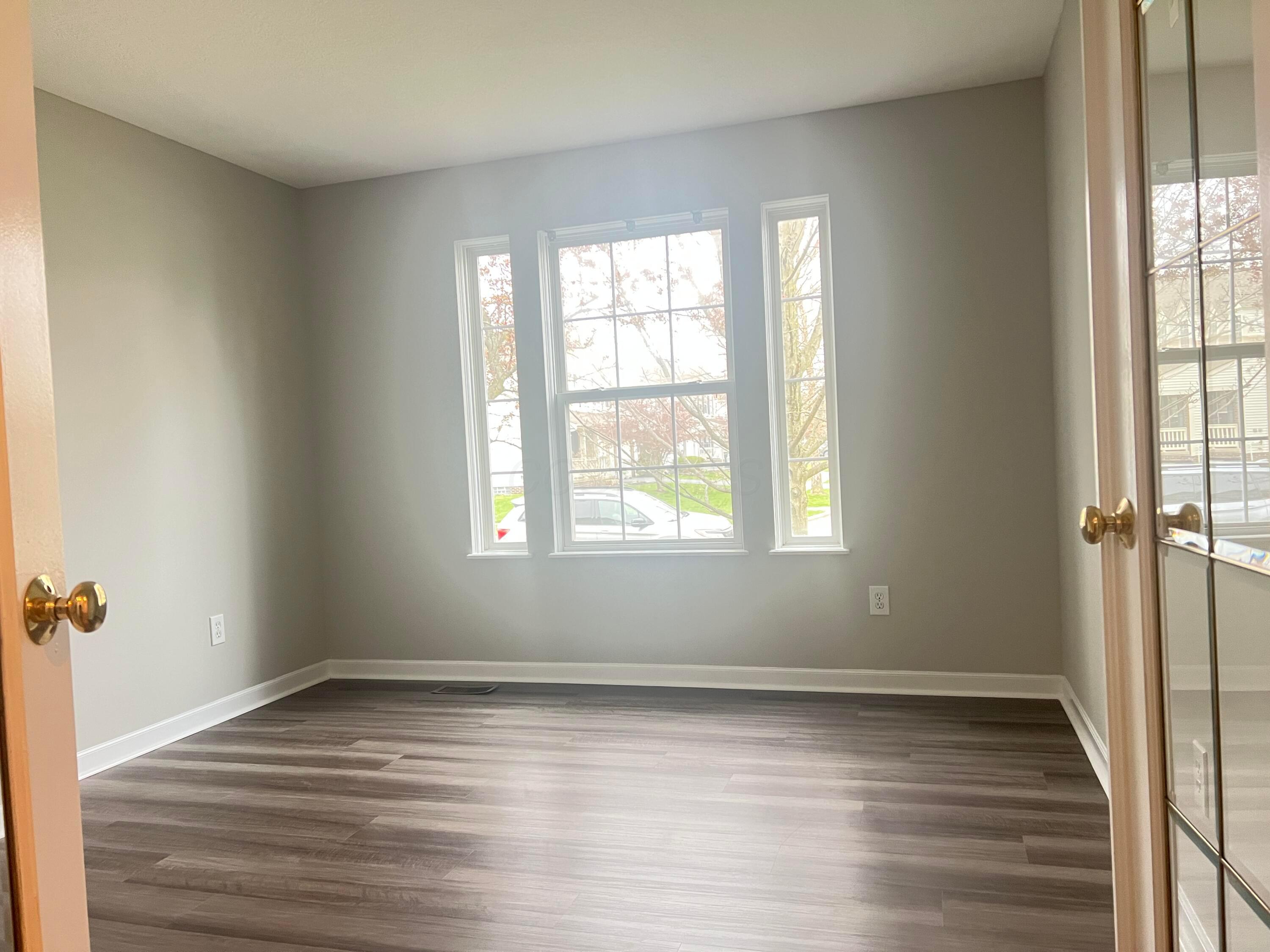 4238 Greensbury Drive, New Albany, Ohio image 3
