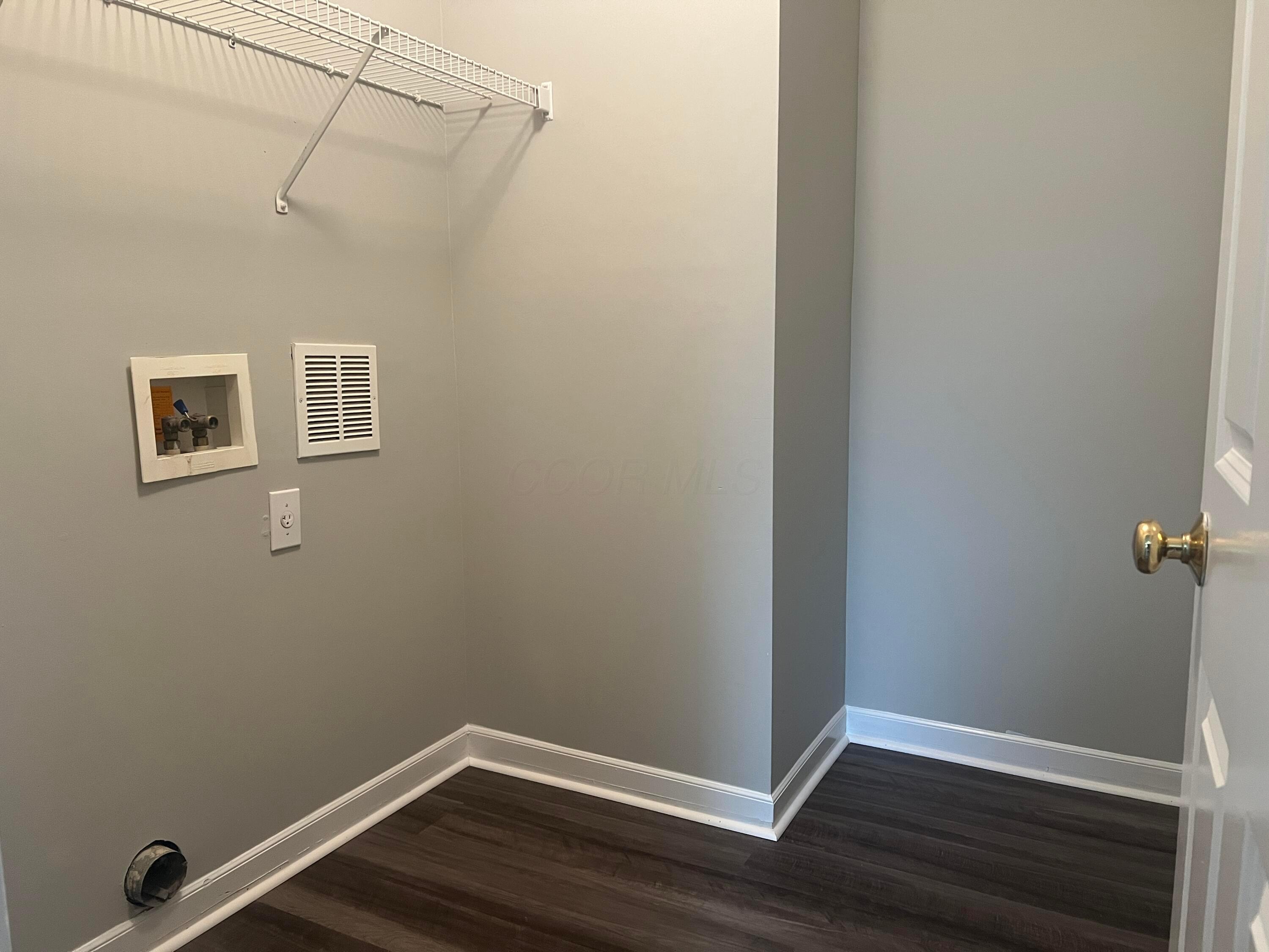 4238 Greensbury Drive, New Albany, Ohio image 10