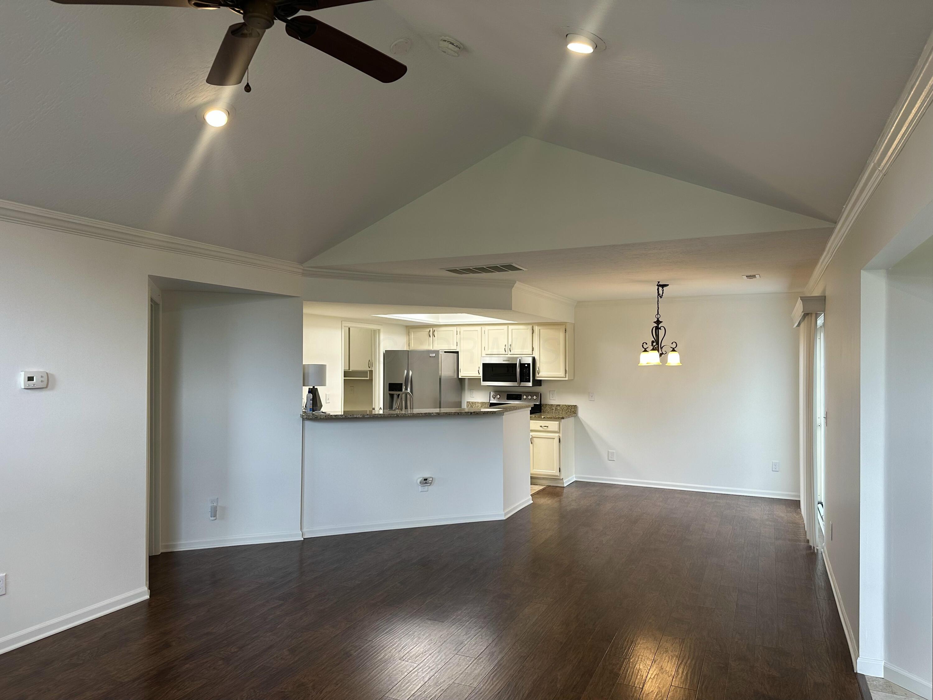6667 Heatherstone Loop, Dublin, Ohio image 3