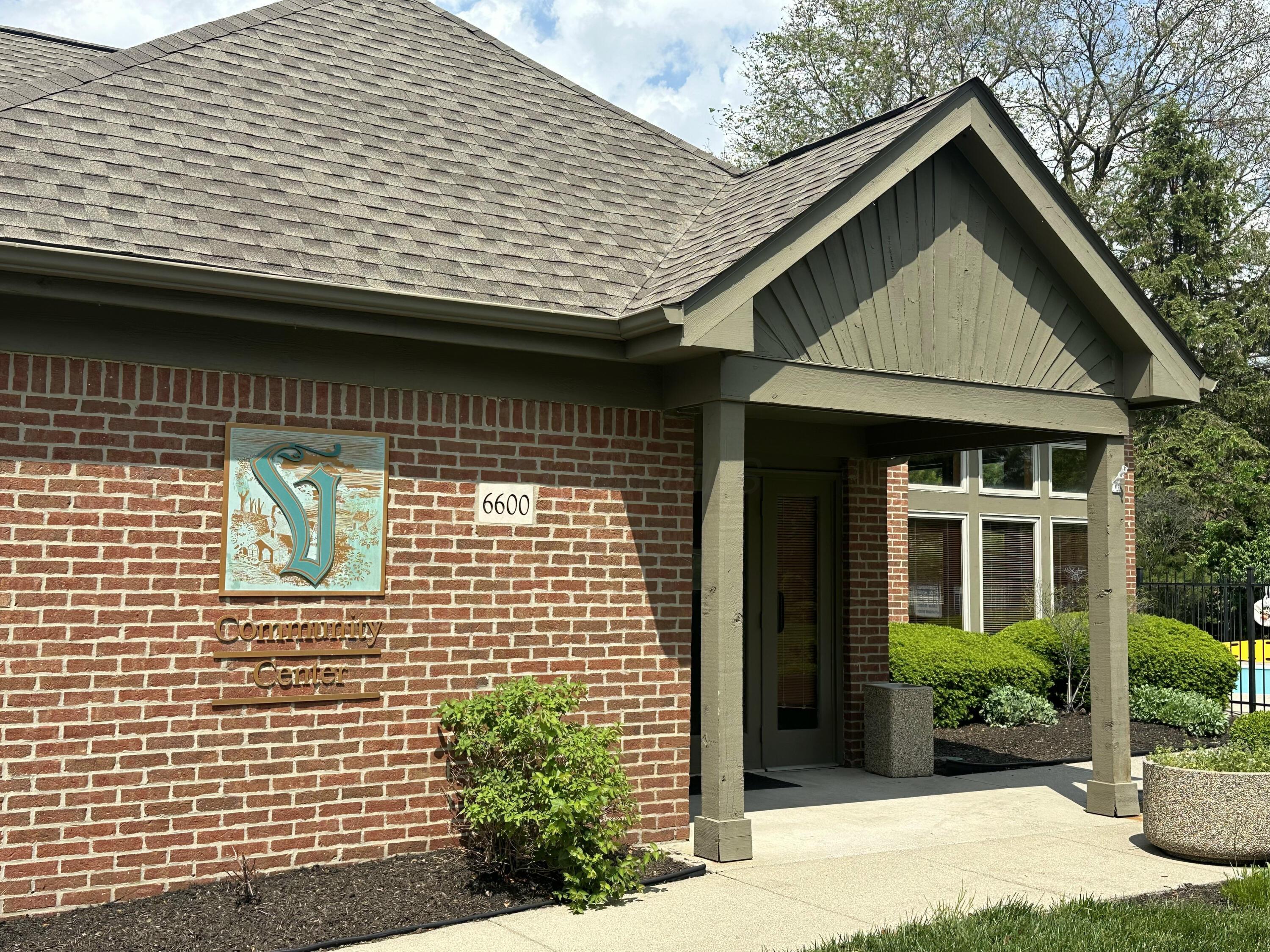 6667 Heatherstone Loop, Dublin, Ohio image 16