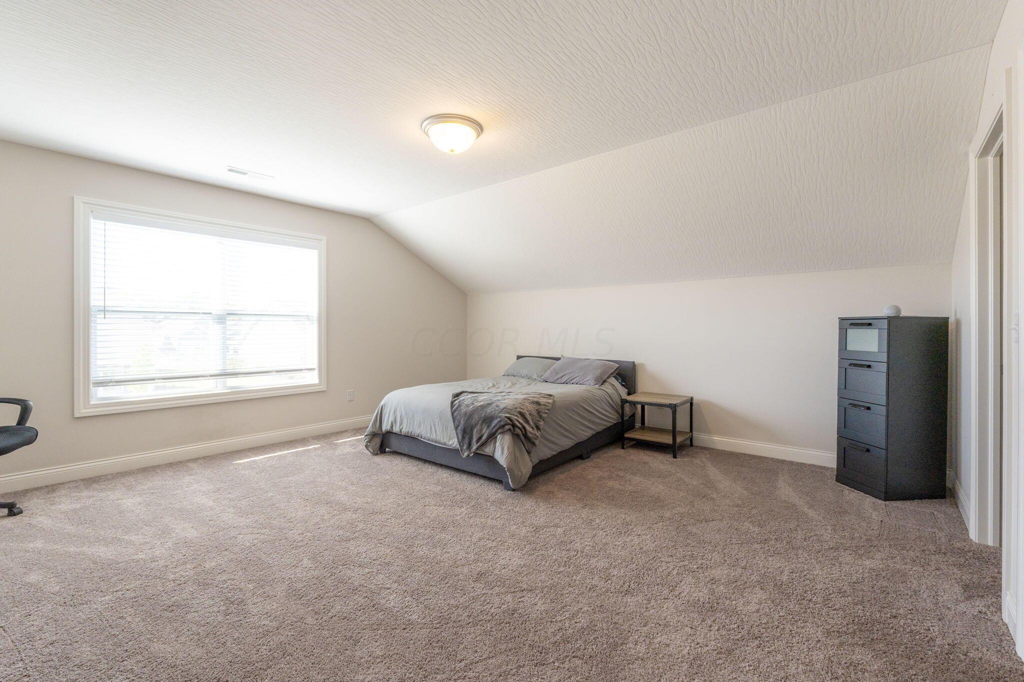 7563 Enclave Way, Pickerington, Ohio image 32