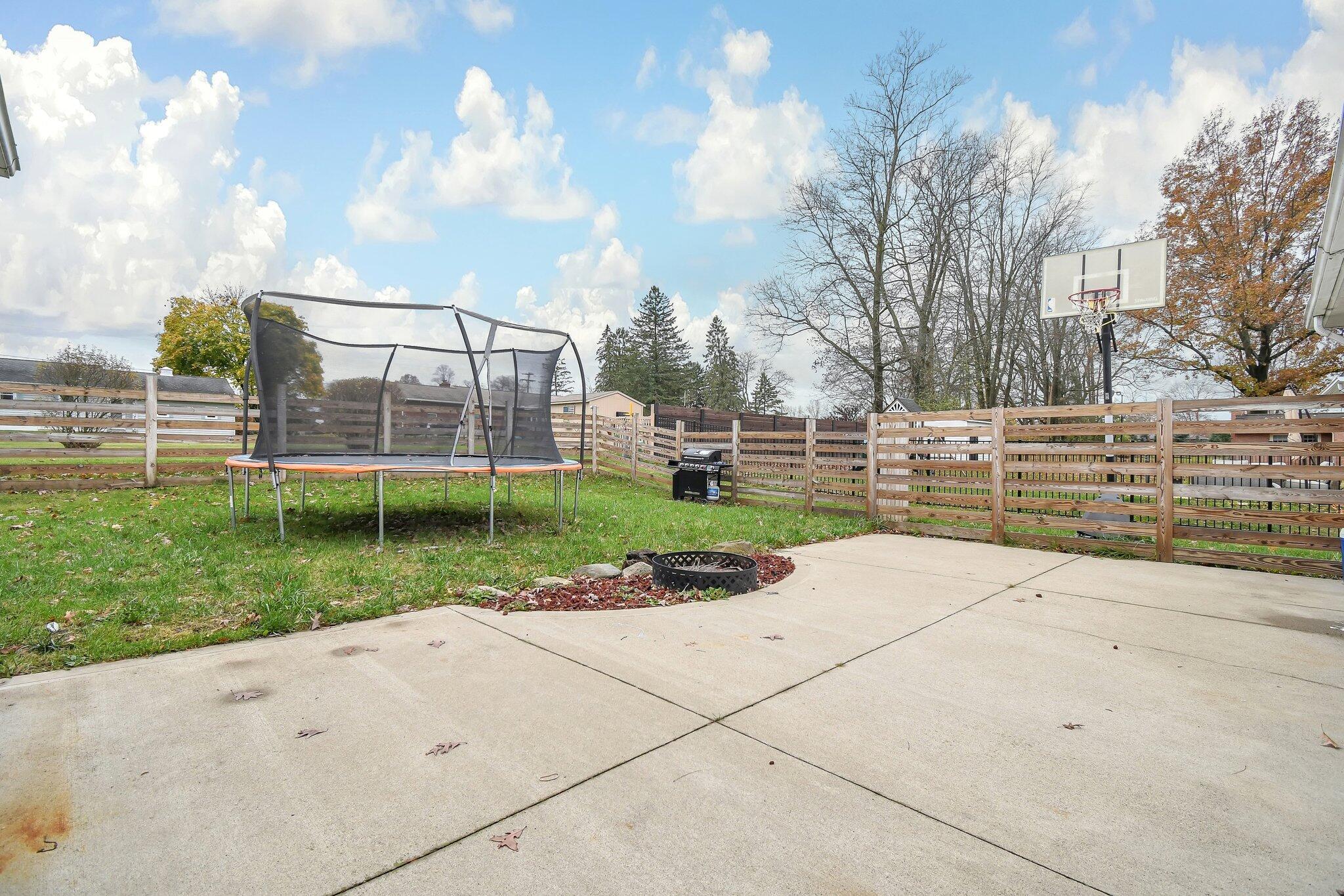 647 Dirlam Lane, Mansfield, Ohio image 28