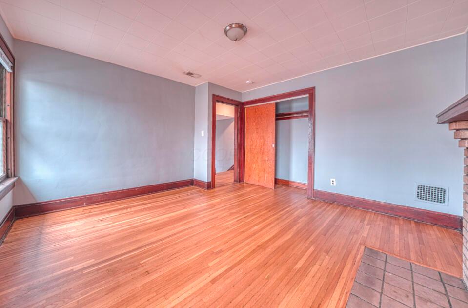 Columbus, Ohio 43222, United States, 2 Bedrooms Bedrooms, ,1 BathroomBathrooms,Residential,Active,105837