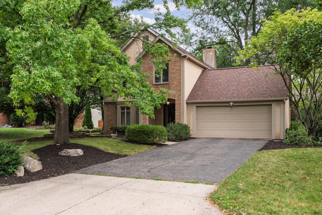 Photo of 358 Glen Meadow Court, Dublin, OH 43017 (MLS # 226029204)
