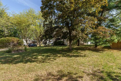 Tiny photo for 3955 Daffodil Drive, Columbus, OH 43230 (MLS # 225037625)