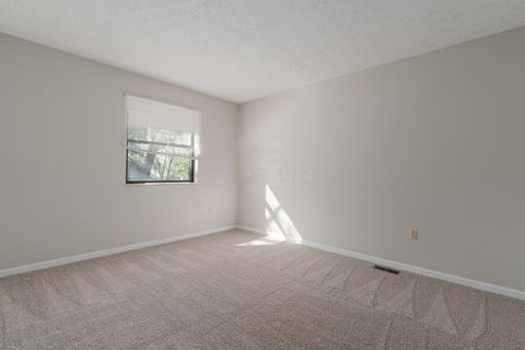 Tiny photo for 3955 Daffodil Drive, Columbus, OH 43230 (MLS # 225037625)
