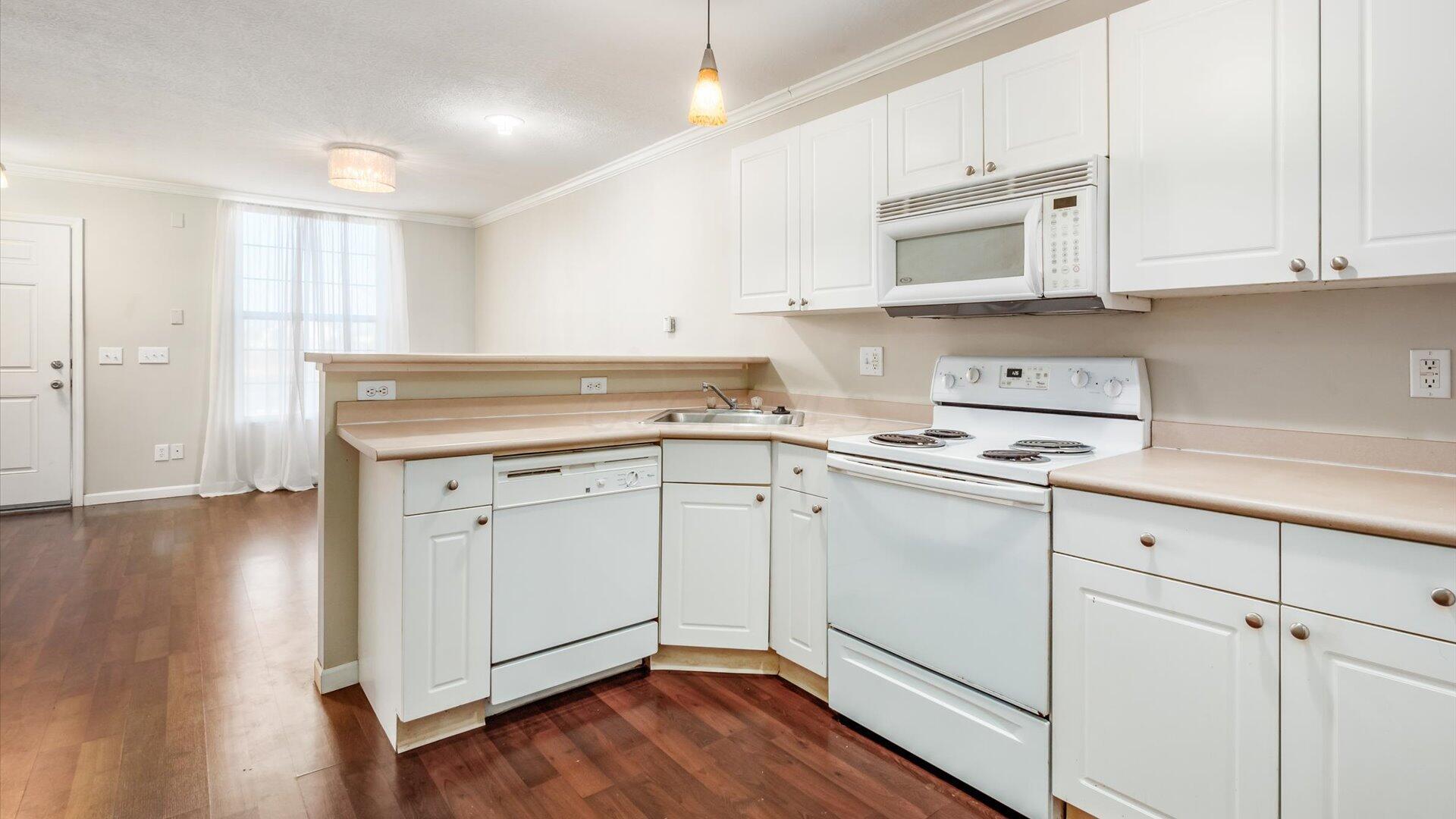 7047 Needles Drive, New Albany, Ohio image 10