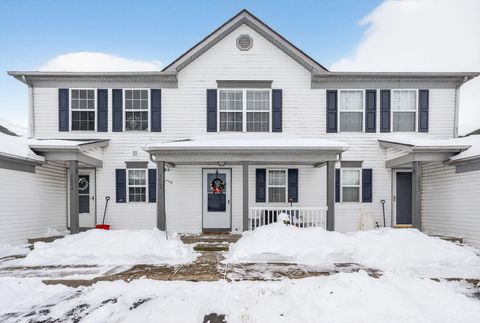 Photo of 1004 Watkins Glen Court, Marysville, OH 43040 (MLS # 226002630)