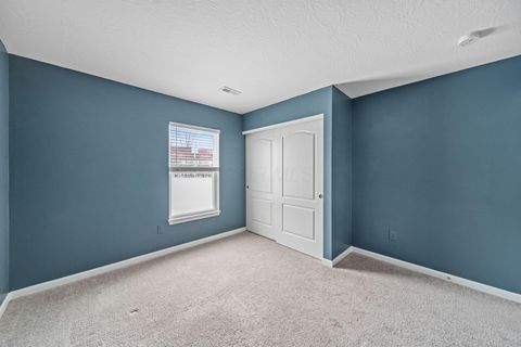 Tiny photo for 529 Rochdale Run, Delaware, OH 43015 (MLS # 226003207)