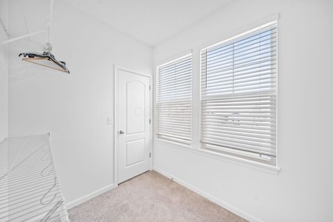 Tiny photo for 529 Rochdale Run, Delaware, OH 43015 (MLS # 226003207)